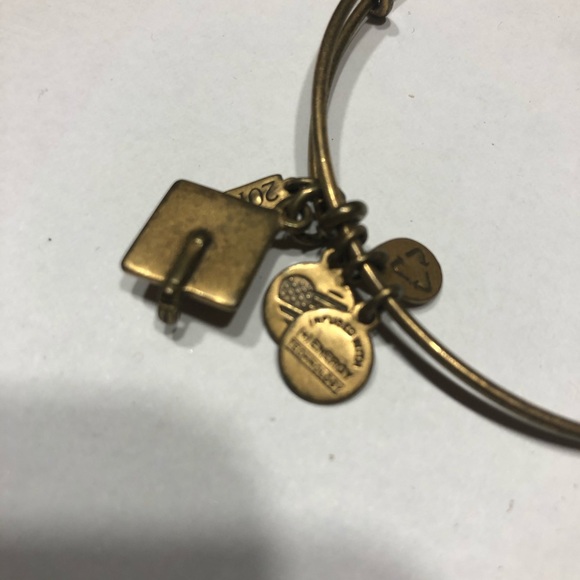 Graduation cap Alex and ani bracelet - Picture 2 of 2